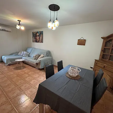 Neris Apartment *